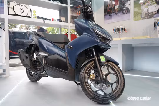 Cận cảnh Honda Air Blade 2026 giá cao nhất gần 59 triệu đồng
