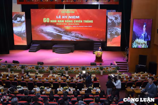 Thiêng liêng Lễ kỷ niệm 60 năm Hàm Rồng chiến thắng