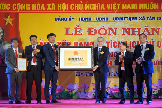 Quảng Trị đón nhận Di tích quốc gia đền Song Trung và mộ hai danh tướng triều Lê