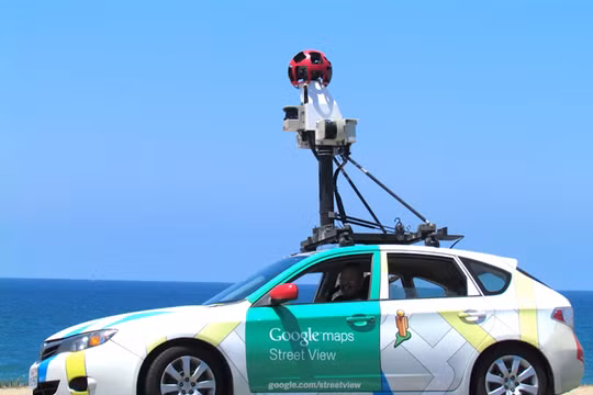 Google bị phạt vì đăng ảnh người đàn ông khỏa thân lên Street View