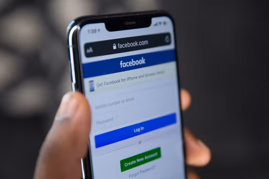Singapore ra tối hậu thư buộc Meta phải giải quyết tình trạng lừa đảo trên Facebook