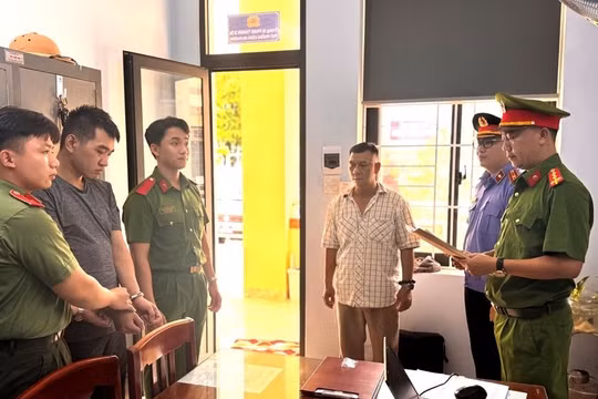 Gia Lai: Bắt giam đối tượng phóng hỏa đốt nhà do ghen tuông, khiến 2 người tử vong