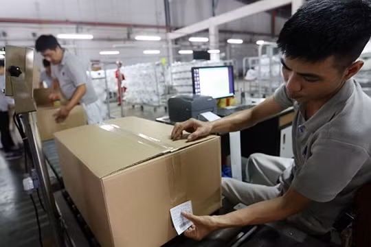 Phó Thủ tướng chỉ đạo nghiên cứu thông tin phản ánh về PMI và lộ trình kiểm tra tem nhãn hàng hóa