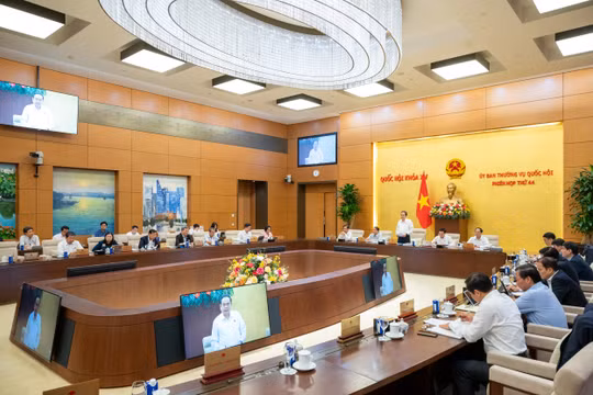 Lấy người dân, doanh nghiệp là trung tâm để giải quyết các kiến nghị