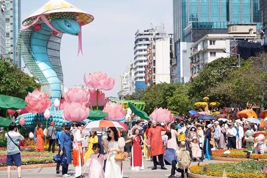 TP,HCM, Hà Nội, Quảng Ninh đứng top đầu lượng khách du lịch trong dịp Tết Nguyên đán 2025