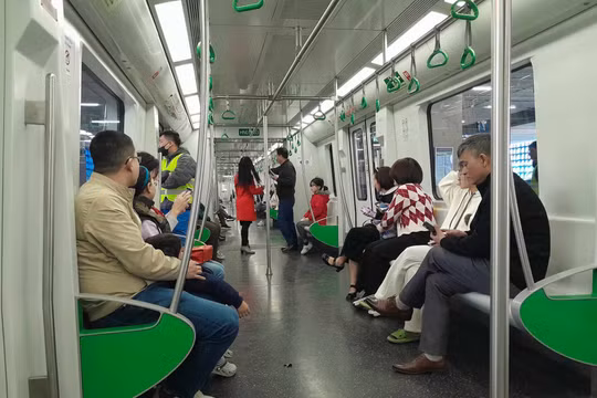 Tết Nguyên đán 2025, hai tuyến đường sắt đô thị Hà Nội phục vụ gần 75.000 khách