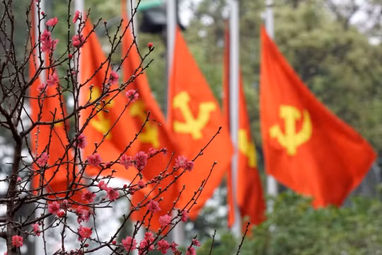 Đảng ta từ mùa Xuân ấy!