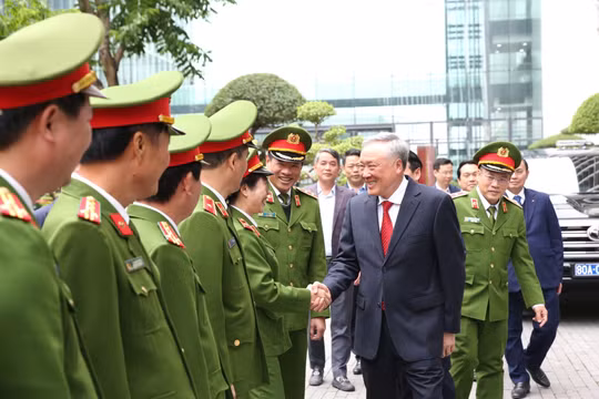 Cán bộ, chiến sĩ cảnh sát phòng, chống tội phạm về môi trường phải sâu và kỹ trong công tác nghiệp vụ