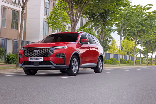 Triệu hồi xe Ford Territory tại Việt Nam do lỗi trụ lái