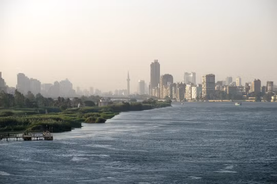Ai Cập chuyển hướng nước sông Nile để xây thành phố sa mạc