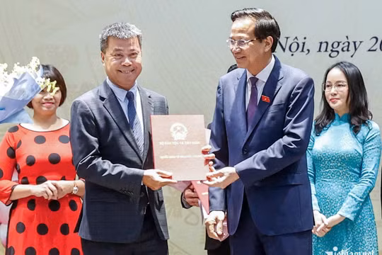 Bổ nhiệm ông Nguyễn Văn Bá làm Tổng Biên tập Báo VietNamNet thuộc Bộ Dân tộc và Tôn giáo