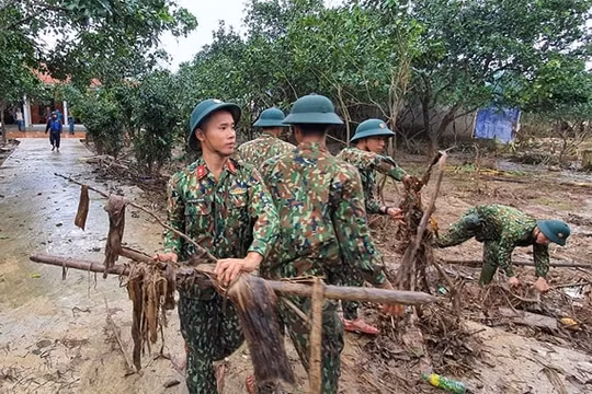 Bộ Quốc phòng chỉ đạo khẩn trương khắc phục hậu quả mưa lũ tại Nam Trung Bộ