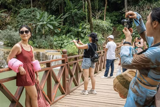 Thái Lan điêu đứng vì khách đồng loạt huỷ tour, trả vé trước mùa du lịch Tết