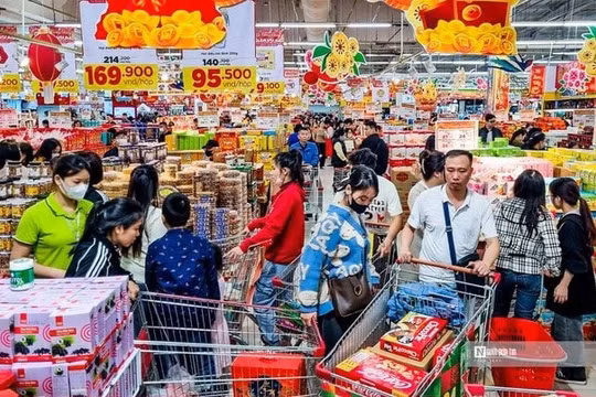 Cao điểm chống buôn lậu, gian lận thương mại, hàng giả dịp Tết Nguyên đán Bính Ngọ 2026