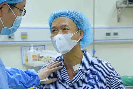 Lần đầu tiên, Y tế Việt Nam không cần mổ vẫn 'xóa sổ' ung thư tuyến giáp tái phát