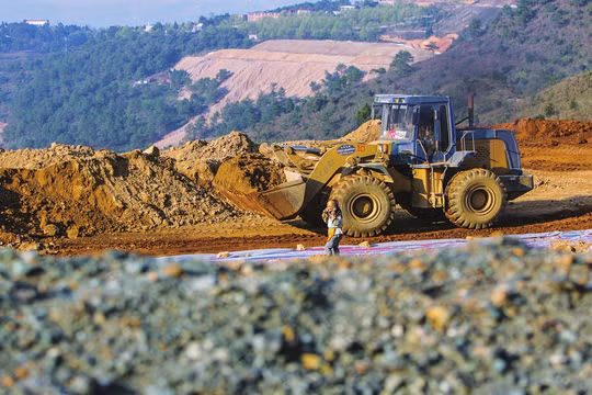 Kho vũ khí Mỹ phụ thuộc thế nào vào nguồn cung khoáng sản Trung Quốc?