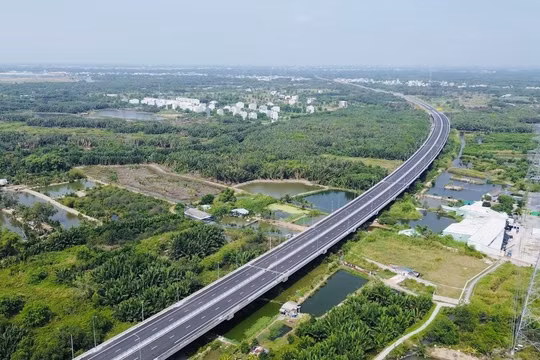 TP HCM: Phương án tổ chức giao thông tạm thời tại dự án cao tốc Bến Lức - Long Thành