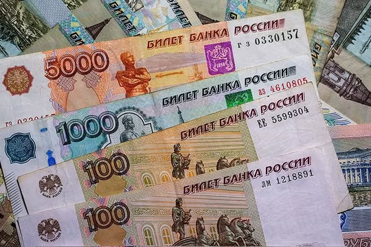 ‏Ngân hàng Nga “bốc hơi” hàng tỷ USD vì đồng rúp tăng mạnh‏