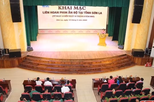 Khai mạc Liên hoan phim Ấn Độ tại Sơn La