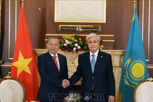 Tổng Bí thư Tô Lâm và Phu nhân bắt đầu thăm cấp Nhà nước Cộng hòa Kazakhstan