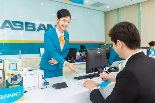 Chủ tịch nước đặc xá hơn 8.000 phạm nhân dịp 30/4, không phân biệt quốc tịch