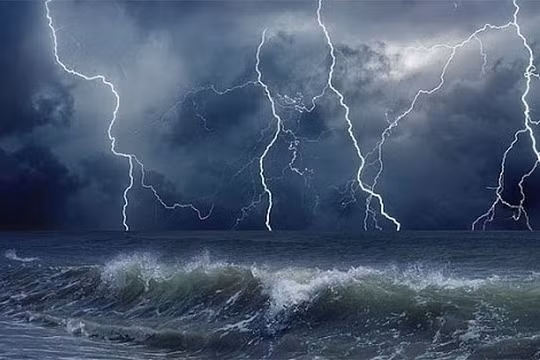 Dự báo thời tiết ngày 27/9: Vùng biển Thanh Hoá – Quảng Ngãi gió mạnh, sóng lớn