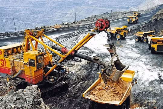Bộ ngành, địa phương khẩn trương đề xuất giải pháp xử lý triệt để vướng mắc trong lĩnh vực khoáng sản, đất đai