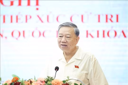 Kiên định mục tiêu tăng trưởng kinh tế trước thách thức toàn cầu