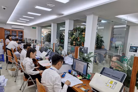Hà Nội: Sắp xếp bộ máy, dân không phải lo phát sinh giấy tờ, chi phí
