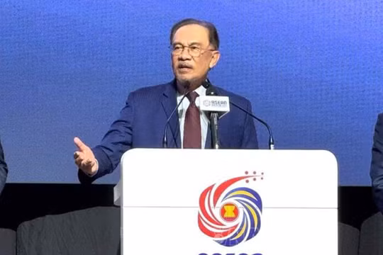 Chủ tịch ASEAN kêu gọi Campuchia và Thái Lan giảm căng thẳng và theo đuổi đối thoại