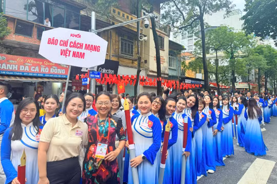 Khối Báo chí Cách mạng Việt Nam sẵn sàng cho sơ duyệt diễu binh, diễu hành mừng 80 năm Quốc khánh