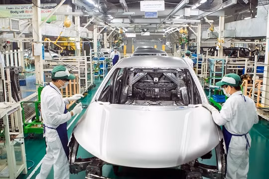 Thuế phát sinh từ 2 công ty Honda và Toyota tăng mạnh