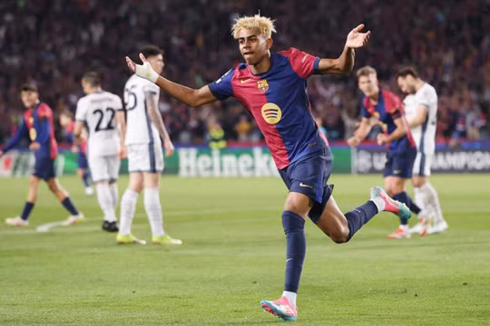 Barcelona bị Inter cầm hoà ở lượt đi bán kết Champions League 2024/25