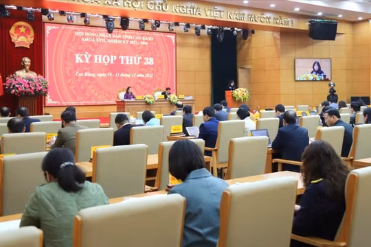 HĐND tỉnh Tuyên Quang khóa XVII: Thông qua 20 nghị quyết quan trọng