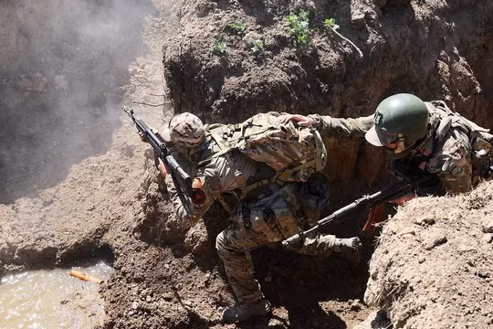 Báo New York Times: Ít nhất 92 lính đánh thuê người Mỹ thiệt mạng ở Ukraine