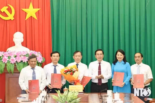 Ninh Thuận bổ nhiệm lãnh đạo Báo và Đài Phát thanh Truyền hình Ninh Thuận