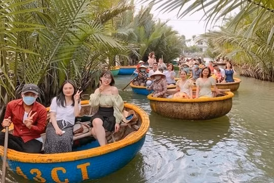 Hội An tổ chức 17 tuyến du lịch trải nghiệm rừng dừa Bảy Mẫu