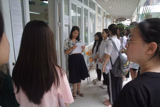 Bộ Giáo dục và Đào tạo bỏ đề xuất bốc thăm môn thứ 3 trong kỳ thi vào lớp 10 THPT