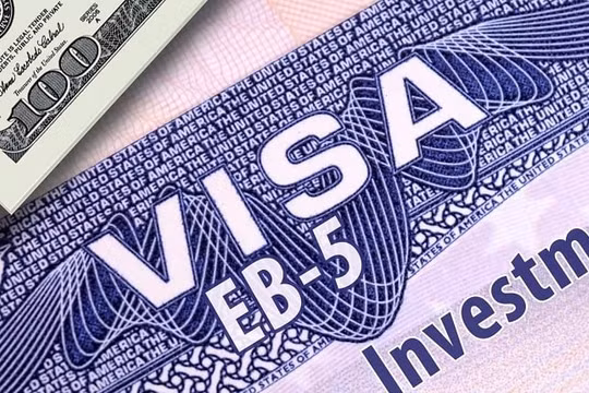 Tổng thống Mỹ muốn bán 'thẻ vàng' giá 5 triệu USD cho người nước ngoài