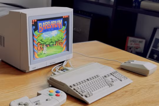 Chế tạo màn hình Commodore 1084 mini bằng công nghệ in 3D cho máy chơi game retro