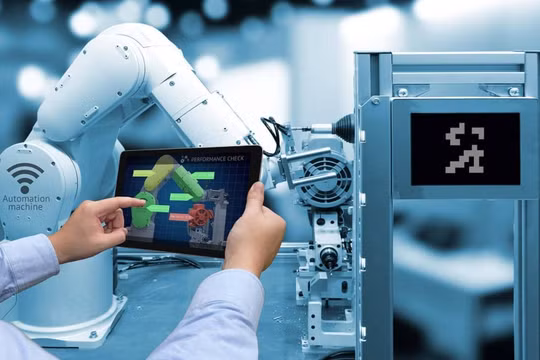 Có thể bố trí ngay tỷ lệ 5% GDP cho khoa học công nghệ để tạo niềm tin cho nhà khoa học, doanh nghiệp