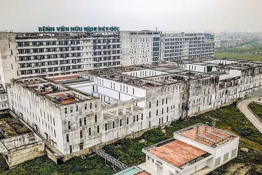 Khởi tố bổ sung 2 bị can trong vụ án xảy ra tại cơ sở 2 Bệnh viện Bạch Mai và Việt Đức