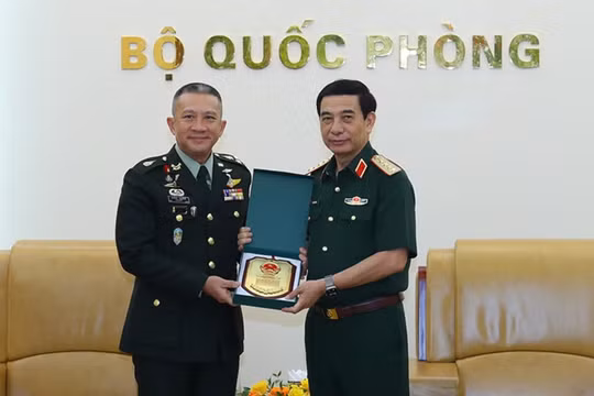 Đại tướng Phan Văn Giang tiếp Tư lệnh Lực lượng Quốc phòng Thái Lan