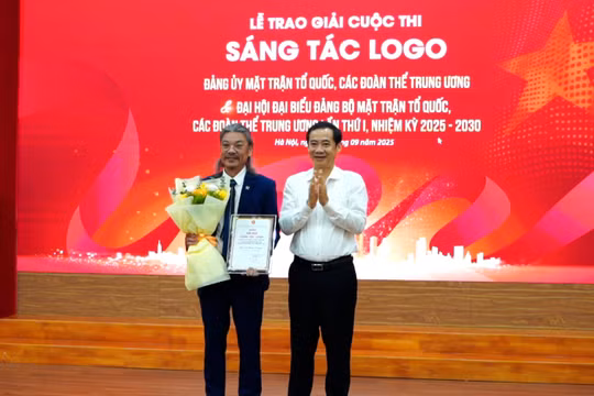 Tôn vinh và trao giải cho các tác giả sáng tác Logo Đảng ủy, Đại hội Mặt trận Tổ quốc Việt Nam và các đoàn thể Trung ương