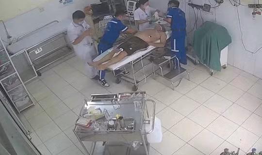 Người đàn ông ngừng tim trên bãi biển Nha Trang hồi sinh kỳ diệu nhờ sơ cứu kịp thời