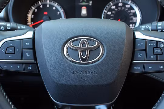 ‏Cách nhận biết Toyota “xịn Nhật” chỉ trong vài giây‏
