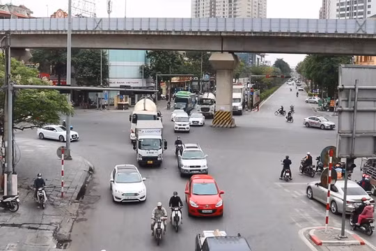 Hà Nội: Làm cầu vượt nút giao đường Lê Trọng Tấn - Quốc lộ 6