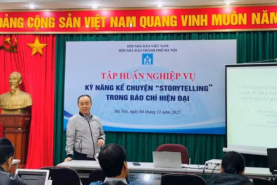 Hà Nội bồi dưỡng kỹ năng 'kể chuyện' trong báo chí hiện đại