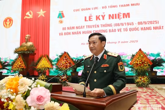 Trung tướng Lê Văn Hướng giữ chức Phó Tổng tham mưu trưởng Quân đội nhân dân Việt Nam