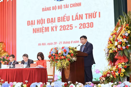 Bộ Tài chính phải nỗ lực hơn nữa trong vai trò 'tay hòm chìa khóa' của Chính phủ